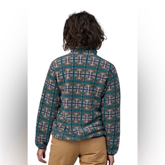 Patagonia Womens Synchilla Snap-T Pullover Medium Snow Beam Pale Periwinkle - Picture 6 of 6